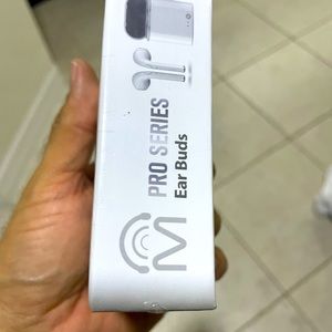 Earbuds with case new